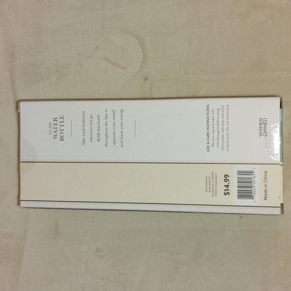 Glass Water Bottle 18.6FL OZ New - Picture 2 of 7